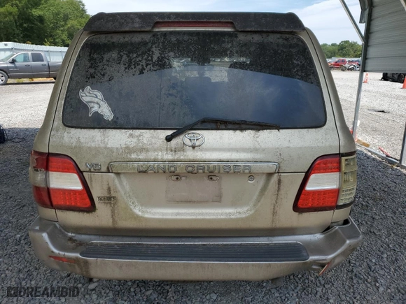 2006 Toyota Land Cruiser with VIN JTEHT05J662098407, listed as a Copart auction lot 68383924 with 216,374 mi miles and Clean Title. Bid and sale history available at carsss.com. Image 6.