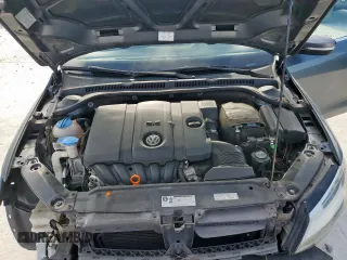 2013 Volkswagen Jetta SE с VIN 3VWDP7AJ7DM397879, выставлен на аукционе Copart как лот 62449575 с пробегом 88 237 миль миль и Списание • Salvage title. История ставок и продаж доступна на DreamBid. Изображение 11.