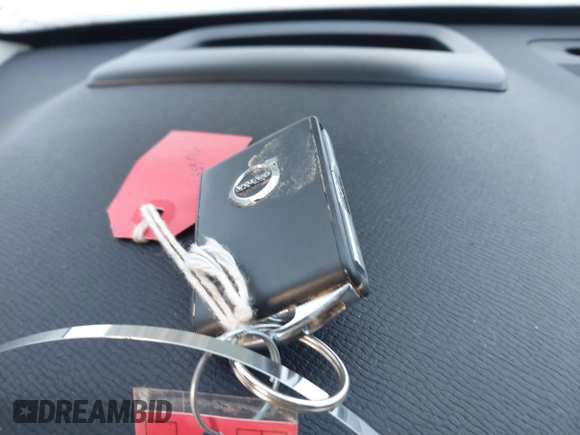 2020 Volvo XC90 Momentum z VIN YV4A221K6L1560952, wystawiony jako IAAI lot #41340408 z przebiegiem 105 731 mil mil oraz . Historia ofert i sprzedaży dostępna na DreamBid. Obrazek 11.