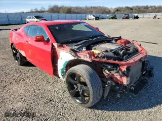 2017 Chevrolet Camaro 1SS with VIN 1G1FE1R74H0190018, listed as a Copart auction lot 44955555 with 61,834 mi miles and Salvage Title. Bid and sale history available at carsss.com. Image 4.