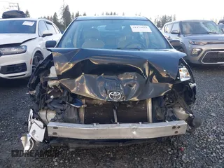 2004 Toyota Prius with VIN JTDKB20U440068552, listed as a IAAI auction lot 41179621 with 151,127 mi miles. Bid and sale history available at carsss.com. Image 12.