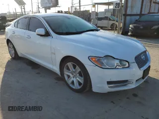 2011 Jaguar XF with VIN SAJWA0FB3BLR92508, listed as a Copart auction lot 46944825 with 104,104 mi miles and Clean Title. Bid and sale history available at carsss.com. Image 4.