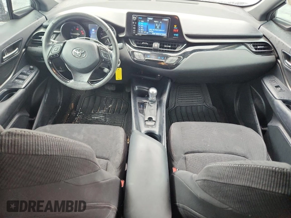 2018 Toyota C-HR XLE z VIN NMTKHMBX4JR007548, wystawiony jako Copart lot #59795215 z przebiegiem 91 407 mil mil oraz Szkoda całkowita • Salvage title. Historia ofert i sprzedaży dostępna na DreamBid. Obrazek 8.