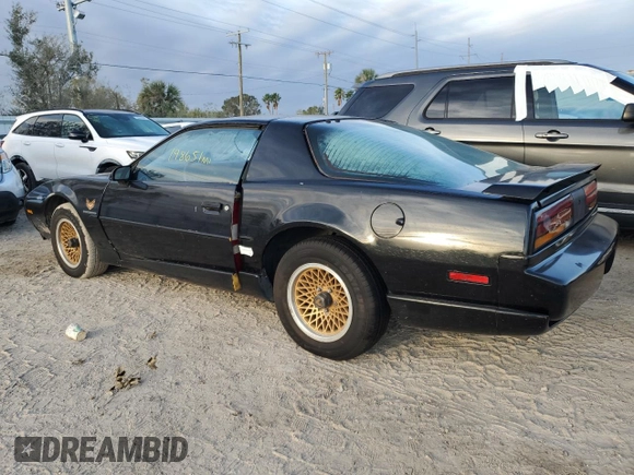 1992 Pontiac Firebird z VIN 1G2FS23T0NL203325, wystawiony jako Copart lot #76359414 z przebiegiem 198 651 mil mil oraz Nie do naprawy • Non repairable. Historia ofert i sprzedaży dostępna na DreamBid. Obrazek 2.