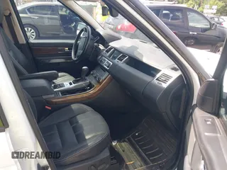 2012 Land Rover Range Rover Sport SC with VIN SALSH2E44CA751313, listed as a IAAI auction lot 42642136 with 123,835 mi miles and . Bid and sale history available at DreamBid. Image 5.