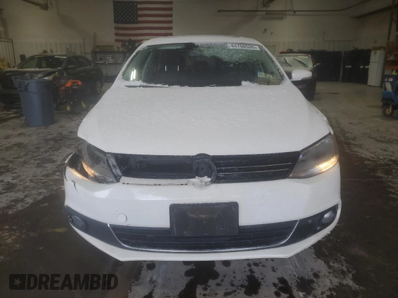 2012 Volkswagen Jetta Sedan SEL w/Sunroof with VIN 3VWLX7AJ7CM305373, listed as a Copart auction lot 44760535 with 66,268 mi miles and Salvage Title. Bid and sale history available at carsss.com. Image 5.