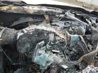 2017 Ford F-250 Lariat z VIN 1FT7W2B64HEE72422, wystawiony jako Copart lot #48061785 z przebiegiem Nie podano mil oraz Szkoda całkowita • Salvage title. Historia ofert i sprzedaży dostępna na DreamBid. Obrazek 9.
