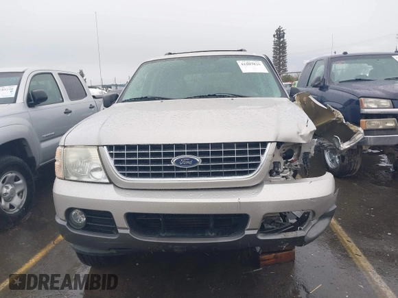 2005 Ford Explorer XLT z VIN 1FMZU63E65ZA28857, wystawiony jako IAAI lot #41803825 z przebiegiem 184 536 mil mil oraz . Historia ofert i sprzedaży dostępna na DreamBid. Obrazek 13.