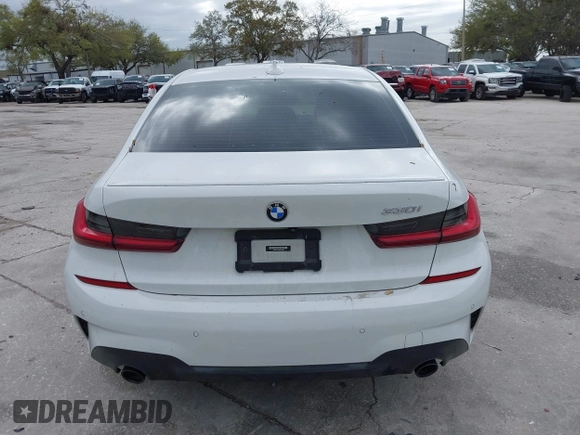 2022 BMW 3 Series 330i with VIN 3MW5R1J06N8C46898, listed as a IAAI auction lot 41715618 with 44,533 mi miles. Bid and sale history available at carsss.com. Image 16.