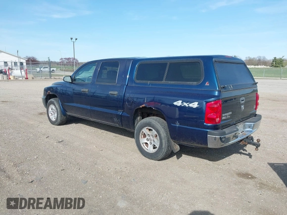 2005 Dodge Dakota SLT z VIN 1D7HW48N75S110229, wystawiony jako IAAI lot #41909362 z przebiegiem 193 812 mil mil oraz . Historia ofert i sprzedaży dostępna na DreamBid. Obrazek 3.