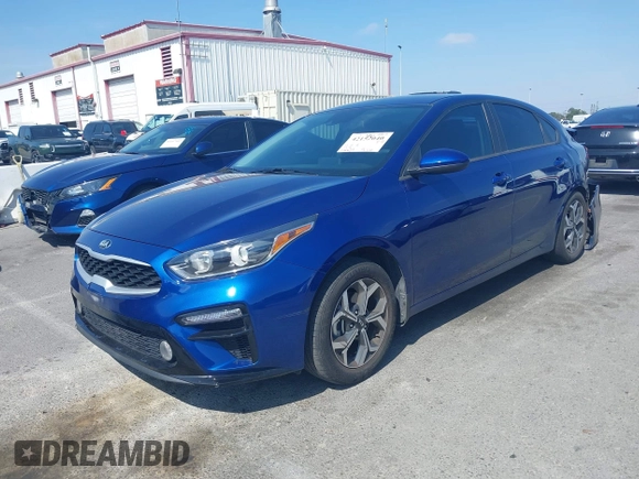 2021 Kia Forte LXS z VIN 3KPF24AD5ME375294, wystawiony jako IAAI lot #42152040 z przebiegiem 56 611 mil mil oraz . Historia ofert i sprzedaży dostępna na DreamBid. Obrazek 2.