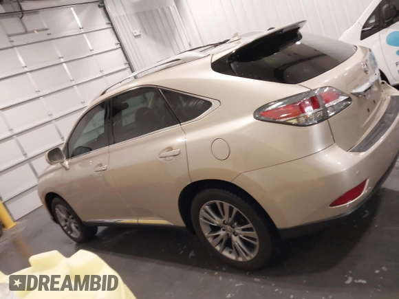 2013 Lexus RX 350 z VIN JTJZK1BA8D2417581, wystawiony jako IAAI lot #41392931 z przebiegiem 85 875 mil mil oraz . Historia ofert i sprzedaży dostępna na DreamBid. Obrazek 14.