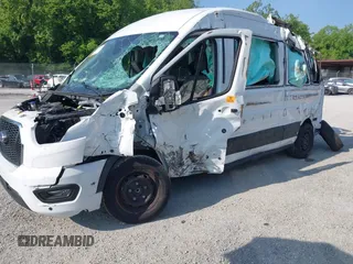 2024 Ford Transit Passenger XL с VIN 1FBAX2C82RKA42933, выставлен на аукционе IAAI как лот 42448876 с пробегом Не указан миль и . История ставок и продаж доступна на DreamBid. Изображение 17.