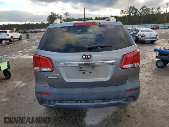 2013 Kia Sorento LX with VIN 5XYKT4A27DG369154, listed as a Copart auction lot 41340805 with 201,305 mi miles and Clean Title. Bid and sale history available at carsss.com. Image 6.
