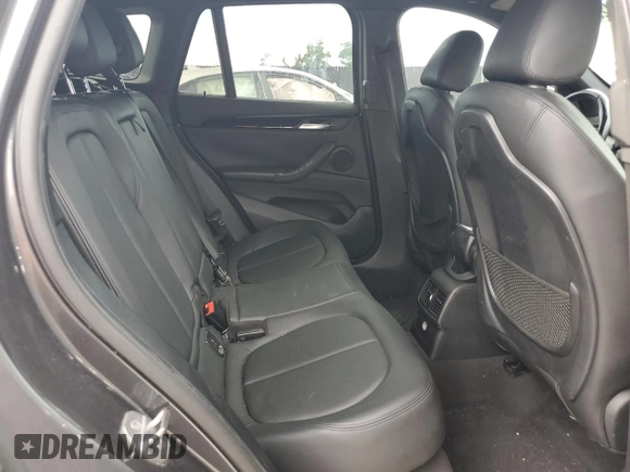 2017 BMW X1 xDrive28i with VIN WBXHT3C32H5F75870, listed as a Copart auction lot 64420385 with 158,640 mi miles and Clean title. Bid and sale history available at DreamBid. Image 11.
