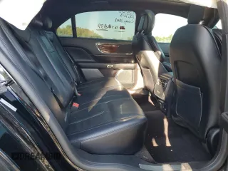 2018 Lincoln Continental Select with VIN 1LN6L9TK0J5616266, listed as a Copart auction lot 70592123 with 105,133 mi miles. Bid and sale history available at carsss.com. Image 10.