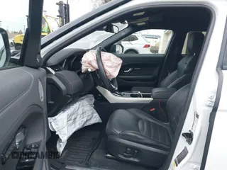 2016 Land Rover Range Rover Evoque HSE Dynamic z VIN SALVD2BG6GH117098, wystawiony jako IAAI lot #40938413 z przebiegiem 31 610 mil mil oraz . Historia ofert i sprzedaży dostępna na DreamBid. Obrazek 5.