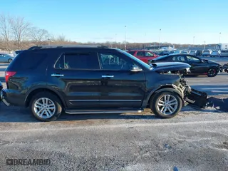 2014 Ford Explorer XLT with VIN 1FM5K8D89EGA00555, listed as a IAAI auction lot 41287417 with 142,952 mi miles. Bid and sale history available at carsss.com. Image 13.