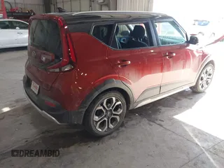 2020 Kia Soul LX with VIN KNDJ23AU4L7050350, listed as a IAAI auction lot 41608088 with 81,344 mi miles. Bid and sale history available at carsss.com. Image 4.