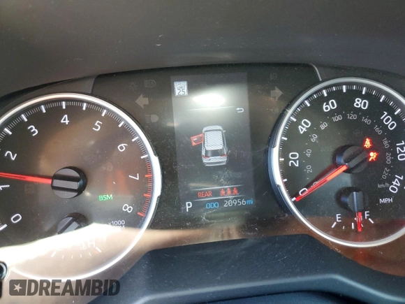 2022 Toyota RAV4 XLE with VIN 2T3W1RFV8NW233397, listed as a Copart auction lot 65276715 with 20,956 mi miles and Salvage title. Bid and sale history available at DreamBid. Image 9.