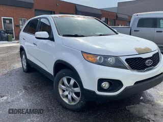 2012 Kia Sorento LX with VIN 5XYKT3A13CG306729, listed as a Copart auction lot 48946605 with 183,878 mi miles and Clean Title. Bid and sale history available at DreamBid. Image 1.