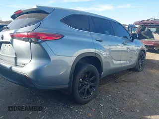 2023 Toyota Highlander L with VIN 5TDKDRAH9PS045905, listed as a IAAI auction lot 40906576 with 32,949 mi miles and . Bid and sale history available at DreamBid. Image 4.