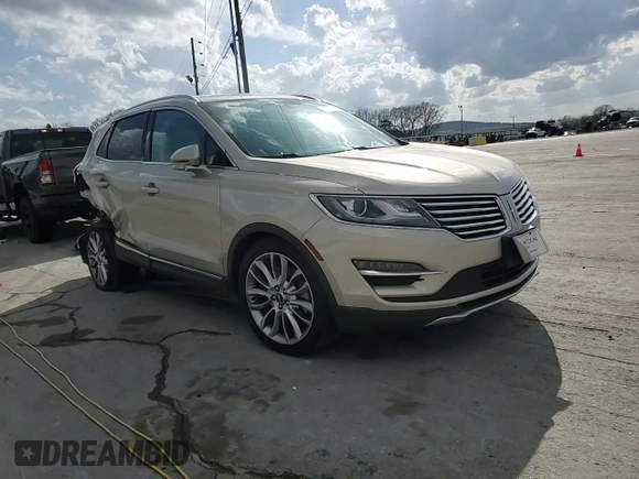 2017 Lincoln MKC Reserve with VIN 5LMCJ3C93HUL02501, listed as a Copart auction lot 52039435 with 77,052 mi miles and Salvage title. Bid and sale history available at DreamBid. Image 10.