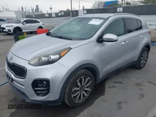 2017 Kia Sportage EX with VIN KNDPN3ACXH7085538, listed as a IAAI auction lot 42586950 with 199,746 mi miles and . Bid and sale history available at DreamBid. Image 17.