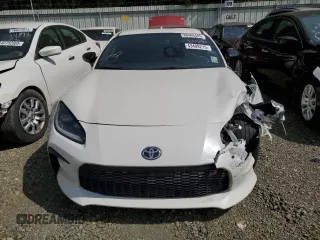 2023 Toyota 86 with VIN JF1ZNBC1XP8761886, listed as a Copart auction lot 43408215 with 36,410 mi miles and Salvage Title. Bid and sale history available at carsss.com. Image 5.