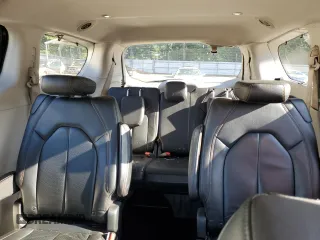 2019 Chrysler Pacifica Touring L with VIN 2C4RC1BG8KR537514, listed as a Copart auction lot 57788625 with 129,346 mi miles and Salvage title. Bid and sale history available at DreamBid. Image 10.
