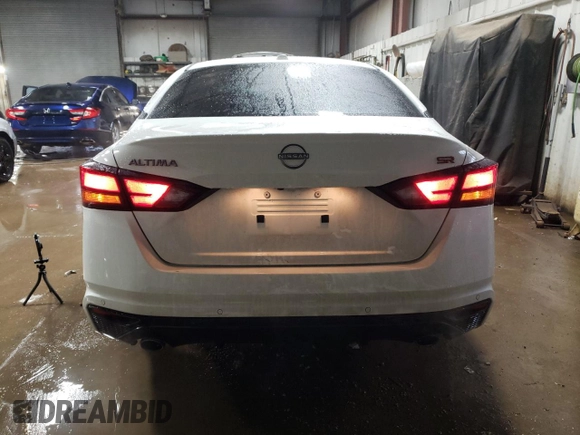 2025 Nissan Altima SR with VIN 1N4BL4CV1SN315884, listed as a Copart auction lot 47786785 with 7,807 mi miles and Salvage Title. Bid and sale history available at DreamBid. Image 6.