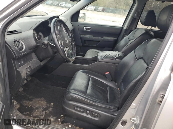 2010 Honda Pilot Touring with VIN 5FNYF4H8XAB004899, listed as a Copart auction lot 49596535 with 210,267 mi miles and Clean Title. Bid and sale history available at DreamBid. Image 7.