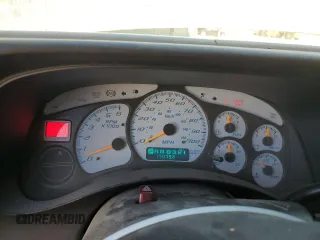 1999 GMC Sierra 1500 SLE z VIN 2GTEK19T8X1512607, wystawiony jako Copart lot #58053205 z przebiegiem 170 792 mil mil oraz Szkoda całkowita • Salvage title. Historia ofert i sprzedaży dostępna na DreamBid. Obrazek 9.