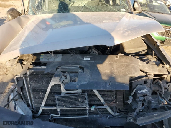 2005 Chevrolet Silverado 1500 Z71 with VIN 1GCEK14T15Z164788, listed as a Copart auction lot 83642594 with 0 mi miles and Salvage Title. Bid and sale history available at carsss.com. Image 12.