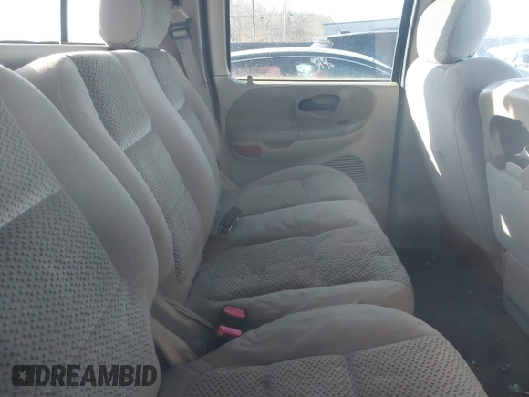 2002 Ford F-150 XLT with VIN 1FTRW08L12KB71710, listed as a IAAI auction lot 41826511 with 1 mi miles. Bid and sale history available at carsss.com. Image 8.