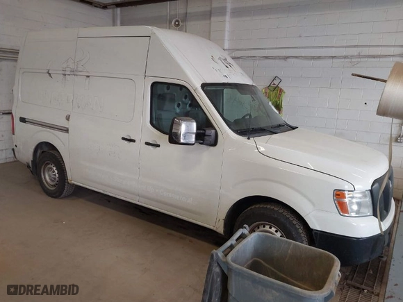 2014 Nissan NV SV with VIN 1N6AF0LX9EN105350, listed as a IAAI auction lot 41431648 with 204,660 mi miles. Bid and sale history available at carsss.com. Image 1.