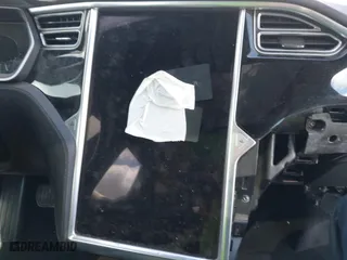 2015 Tesla Model S 85 kWh Battery with VIN 5YJSA1H11FFP75796, listed as a IAAI auction lot 41799524 with 1 mi miles. Bid and sale history available at carsss.com. Image 18.