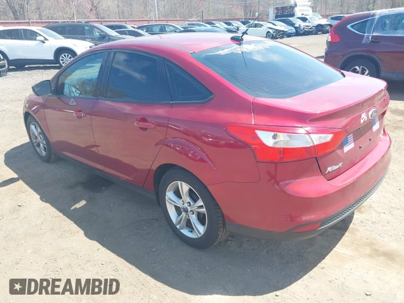 2013 Ford Focus SE with VIN 1FADP3F2XDL371376, listed as a IAAI auction lot 42074806 with 152,836 mi miles. Bid and sale history available at carsss.com. Image 3.