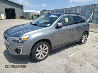 2015 Mitsubishi Outlander SE with VIN 4A4AR4AU9FE046496, listed as a Copart auction lot 82861644 with 117,472 mi miles and Clean title. Bid and sale history available at DreamBid. Image 1.