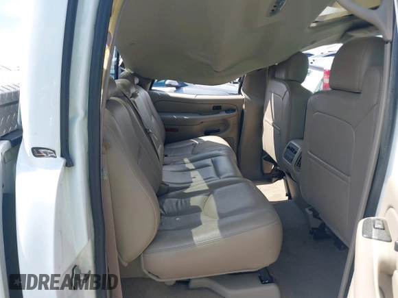 2005 Chevrolet Silverado 1500 LS with VIN 2GCEC13T751366249, listed as a IAAI auction lot 41986002 with 194,795 mi miles and . Bid and sale history available at DreamBid. Image 8.