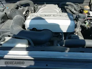 2003 Toyota 4Runner SR5 z VIN JTEZT14RX30010158, wystawiony jako IAAI lot #42097248 z przebiegiem 351 393 mil mil oraz . Historia ofert i sprzedaży dostępna na DreamBid. Obrazek 12.