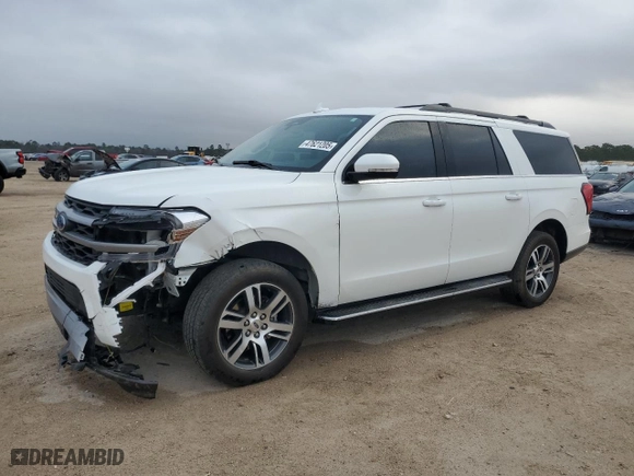 2023 Ford Expedition Max XLT with VIN 1FMJK1J86PEA08752, listed as a Copart auction lot 47621205 with NaN miles and Salvage Title. Bid and sale history available at carsss.com. Image 1.