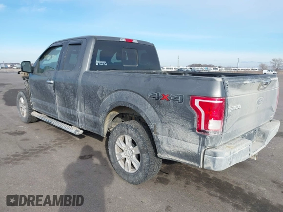 2016 Ford F-150 XLT with VIN 1FTFX1EF5GKG00553, listed as a IAAI auction lot 41461530 with 209,073 mi miles. Bid and sale history available at carsss.com. Image 3.
