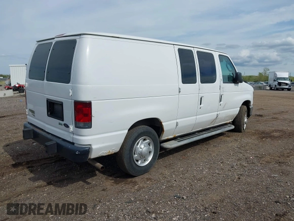 2011 Ford Econoline Cargo Commercial z VIN 1FTNE2EW0BDA56676, wystawiony jako IAAI lot #42215010 z przebiegiem 179 752 mil mil oraz . Historia ofert i sprzedaży dostępna na DreamBid. Obrazek 4.
