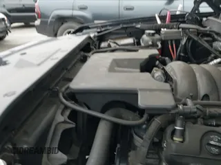 2014 Chevrolet Silverado 1500 LTZ z VIN 1GCVKSEC1EZ321773, wystawiony jako IAAI lot #42448999 z przebiegiem 76 478 mil mil oraz . Historia ofert i sprzedaży dostępna na DreamBid. Obrazek 19.