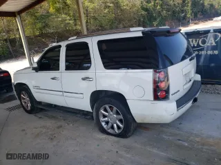 2007 GMC Yukon Denali with VIN 1GKFK63847J272357, listed as a Copart auction lot 75278664 with 197,214 mi miles and Clean Title. Bid and sale history available at carsss.com. Image 2.