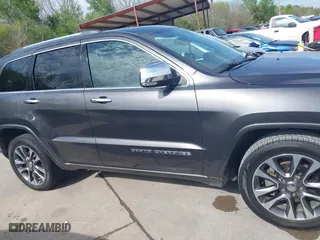 2017 Jeep Grand Cherokee Overland with VIN 1C4RJECG1HC614740, listed as a IAAI auction lot 41912523 with 177,353 mi miles. Bid and sale history available at carsss.com. Image 13.