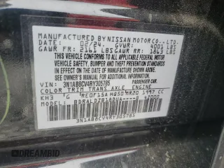 2024 Nissan Sentra SV z VIN 3N1AB8CV4RY305785, wystawiony jako Copart lot #59859405 z przebiegiem 16 785 mil mil oraz Szkoda całkowita • Salvage title. Historia ofert i sprzedaży dostępna na DreamBid. Obrazek 12.