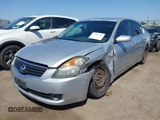 2009 Nissan Altima SL with VIN 1N4AL21E99C178184, listed as a IAAI auction lot 42386747 with 202,755 mi miles and . Bid and sale history available at DreamBid. Image 2.