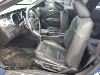 2008 Ford Mustang Deluxe with VIN 1ZVHT80N185182565, listed as a Copart auction lot 61276625 with 172,421 mi miles and Salvage title. Bid and sale history available at DreamBid. Image 7.